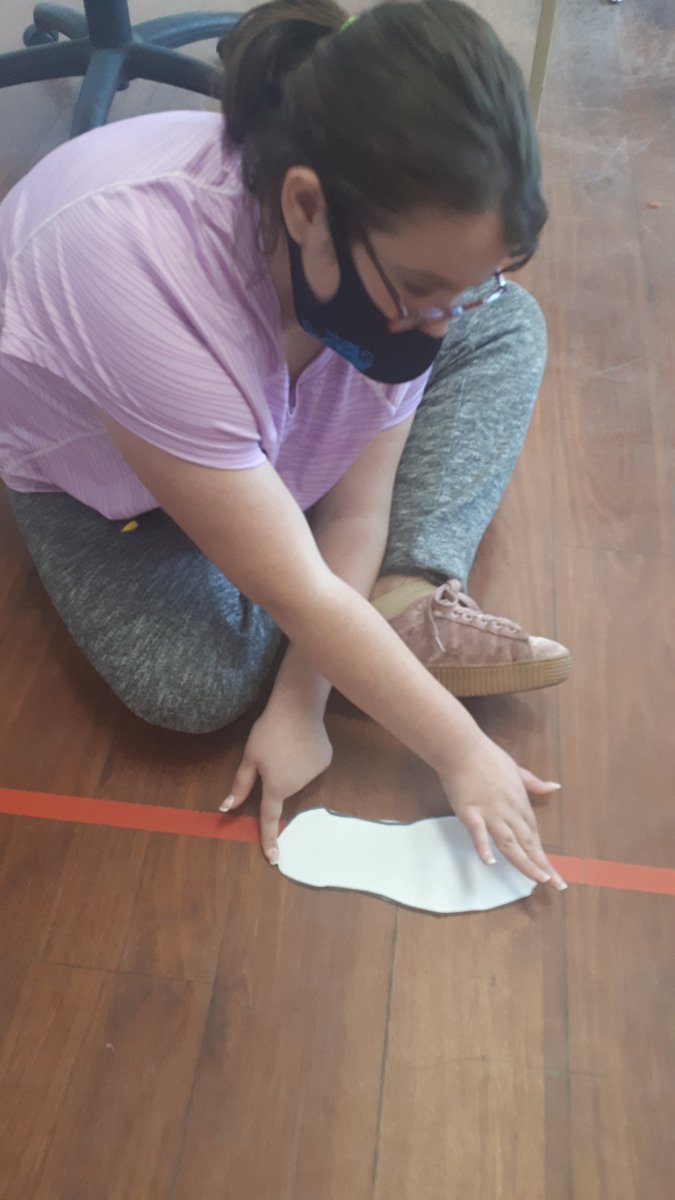 PrinceEdRISE's tweet photo. This week we practised measuring using non-standard units! https://t.co/cZ57ztGOfz