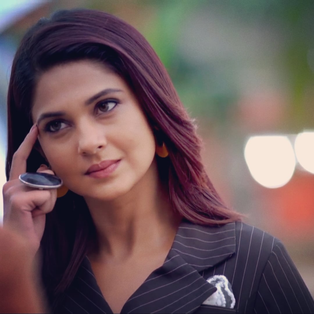 Dania44444's tweet photo. Maya to SonyTv:
Use this, it's called BRAIN!
AND BRING #BEYHADH2 BACK!!

Humari Sanki ♥️ 
#Maya  
@jenwinget  you're the best! ♥️ https://t.co/dIHBsgBCzN