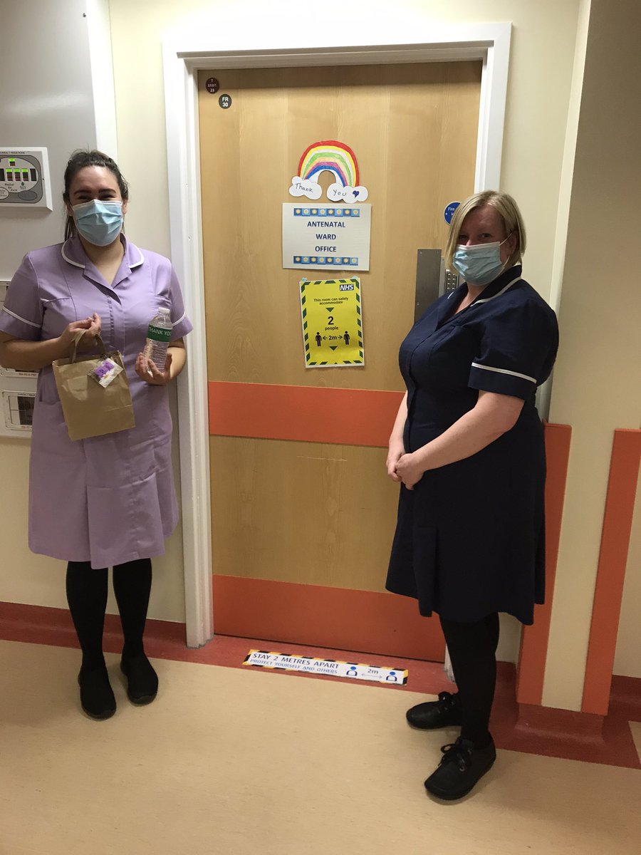 JeanDav29476402's tweet photo. Breakfast, pack lunches, gifts, PNW Anne,Pat,Jackie, Triage Leigh, ANW manager Jane, Matron Emma, PEF Kate showing support, THANK YOU for all your hard work, #celebratingmsw2020 @NorthMcrGH_NHS @TeamNORTH_WCs @jenny_brown21 @midwife_foz @MidwivesRCM @raetrotter1st #mswweek2020 https://t.co/lNrfvn8ZgA