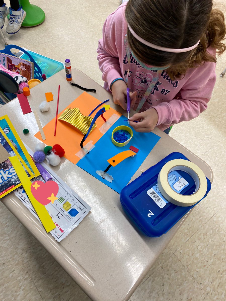 ASeagravesHahn's tweet photo. Future #imagineers hard at work designing their own 3D @Disney theme park with a mystery box of supplies 😬🎉 #STEAM #designchallenge #designthinkimg #SHoM https://t.co/wdEHFuNP7P