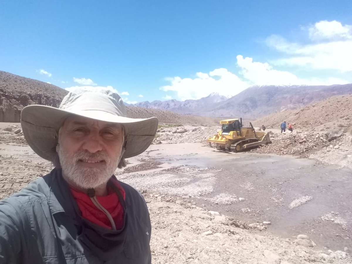 mariana_juri's tweet photo. Comenzamos la recuperación de un sitio arqueológico de más de 600 años y que es considerado patrimonio de la humanidad, declarado por la @UNESCO_es. Esta semana iniciamos trabajos hidráulicos en el arroyo Ranchillos @MendozaGobierno #CaminoDelInca https://t.co/kwICVoPgpZ