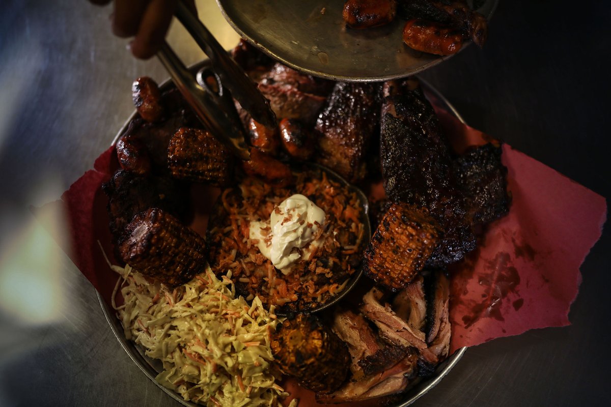 JaneBondBBQ's tweet photo. For some reason.. I'm craving BBQ?

#bbqporn #brisket #janebondbbq #yycfoodies #calgary https://t.co/KyH73ldVii