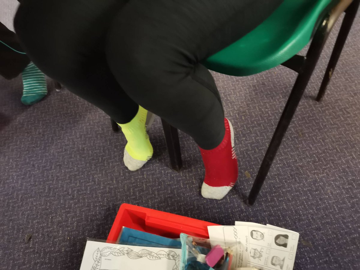 Spetisburyprim1's tweet photo. Strange goings on under each desk to end our anti bullying week. Odd socks day to help celebrate individuality and our uniqueness. You are all beautiful ❤️ #antibullying #oddsocks https://t.co/uk4c8PwpjE