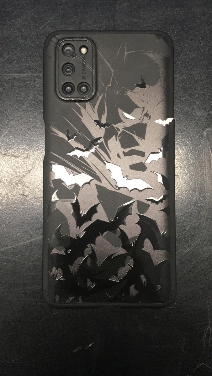 mullygraph's tweet photo. Personalisation d’une protection de telephone mobile. Impression directe UV.

#customcase #caseiphone11 #icase #customizing
#UVprint #UVprinting #rolanddga #madeinMonaco
#mymontecarlo https://t.co/lugI8hZlqO