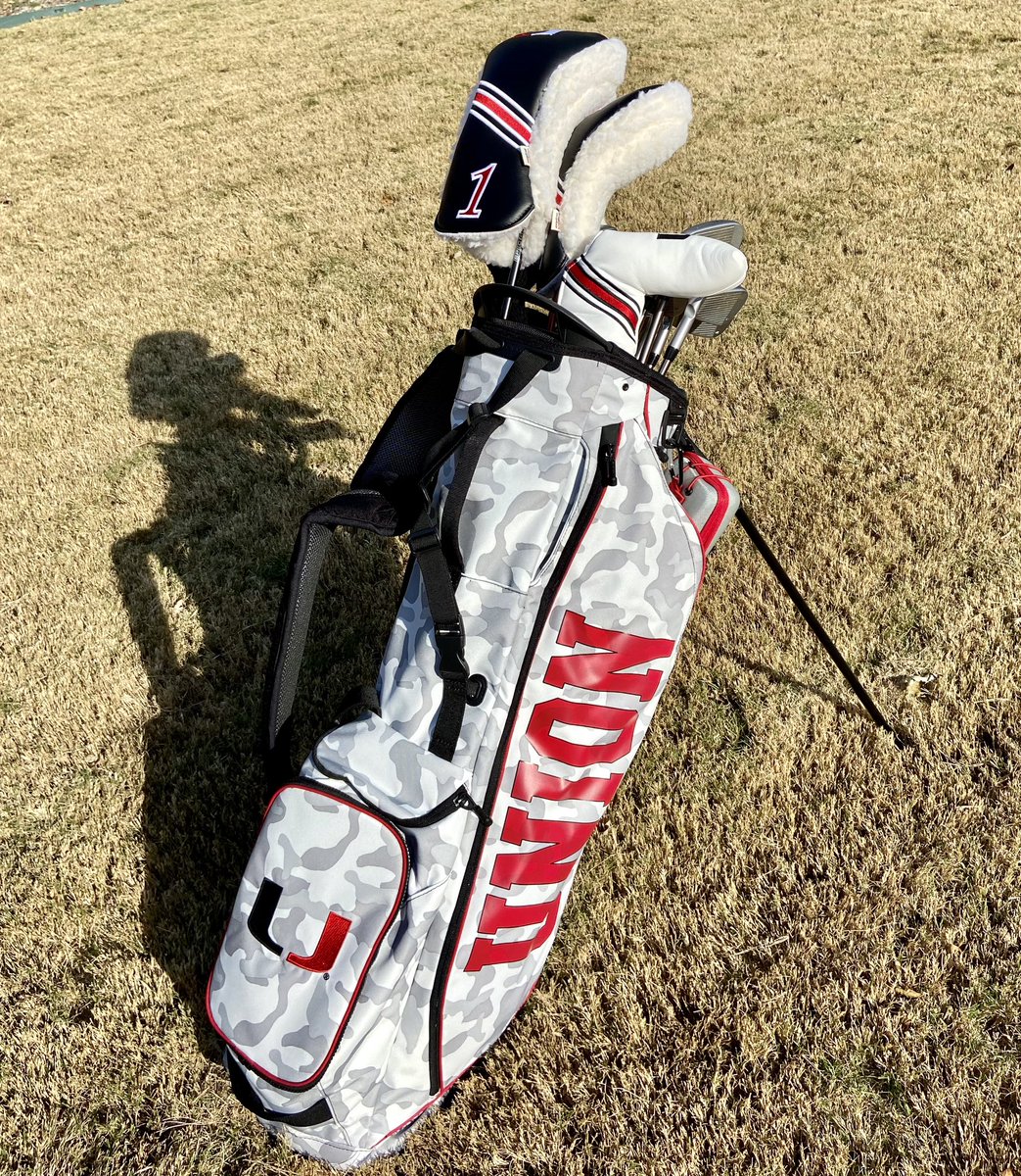 uniongirlsgolf's tweet image. Time to break out the new bags! Thank you @UnionSchools and @Union_Athletics for always giving us the very best!!! Former players, are you jealous?!?! 😊