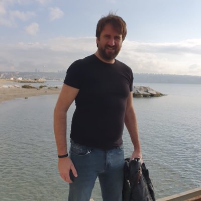 martenik's tweet photo. Hala yeni gibi :)... #YeniProfilResmi https://t.co/DjxG35DLNy