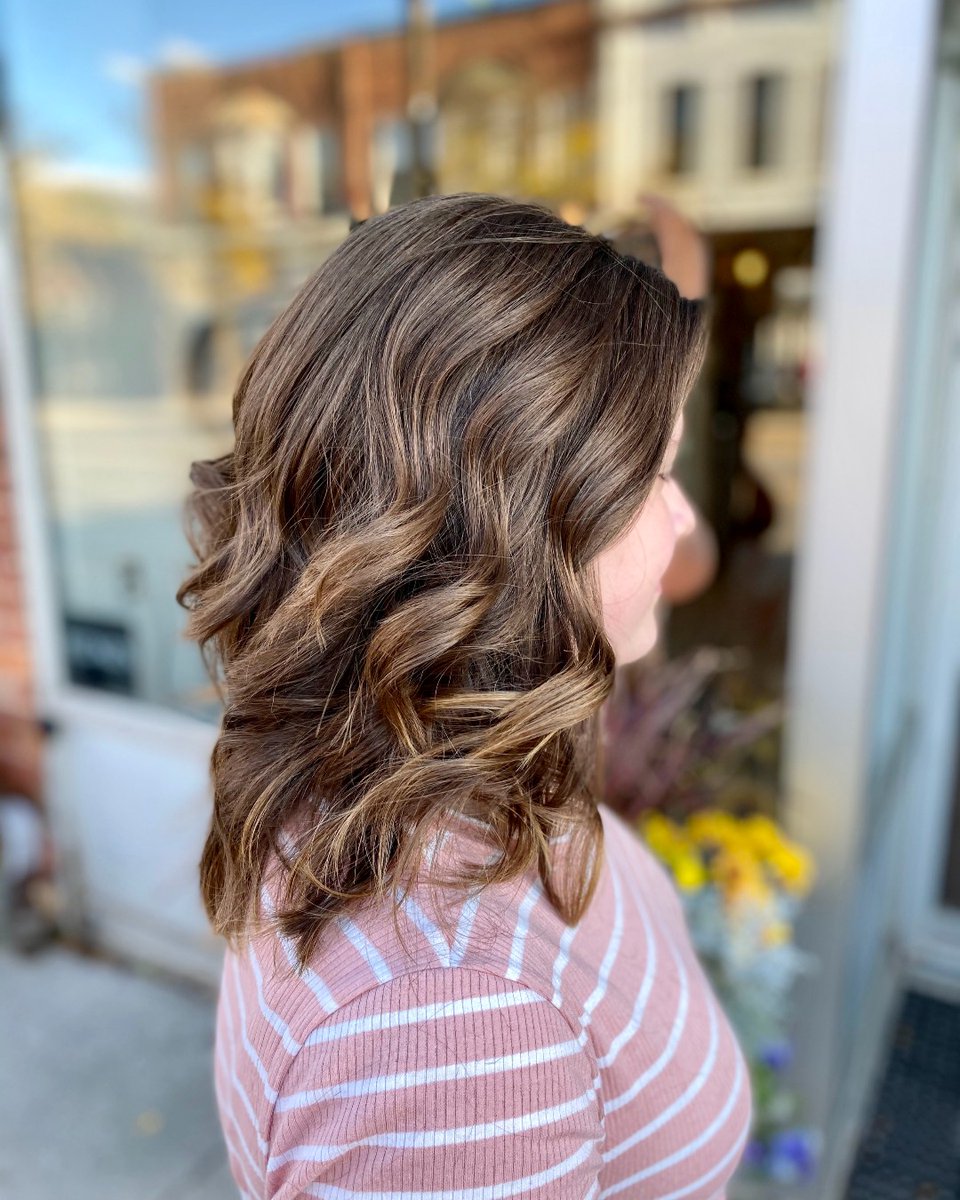 Certifiedcol's tweet photo. Beautiful Brunette! A healthy, soft glow for your enjoyment! 

#brunette #hair #allistonhair #healthyhair #haircutideas #haircutideas https://t.co/rrInJCngfP