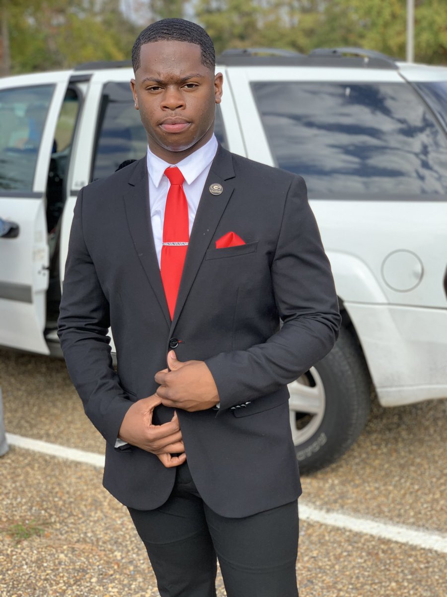 Pakoyrie1's tweet photo. “Ain’t talking a bag 💰I cover my ears👂🏽!” 😏
#ThatBoySharp 🤟🏾❤️ https://t.co/qkOasVg0Qk