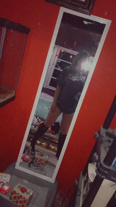 Please watch your step cuz I&rsquo;m feelin myself 😉✨ https://t.co/kDwXvfXOau<a href="/tag/onlyfans"class="tags"><span>#onlyfans</span></a><a href="/tag/contentcreator"class="tags"><span>#contentcreator</span></a>