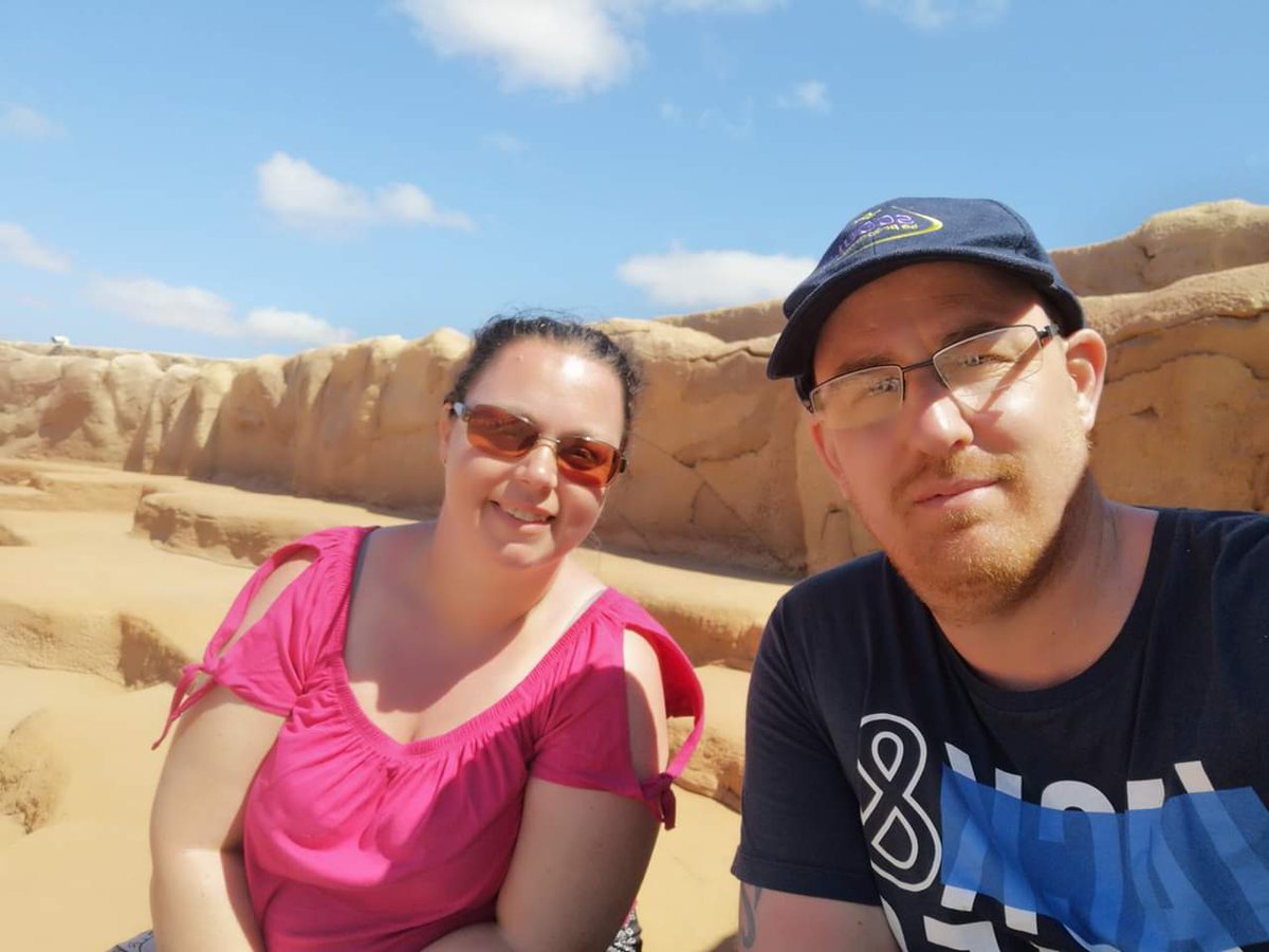 its Friday join Paul &amp; Claire from 8pm tonight for some great tunes, why not request some tunes or even send your shout outs in.
listen live on Avon Scout Radio.
raddio.net/163499-avon-sc…...