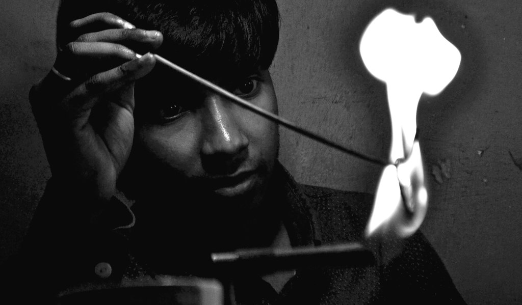backbencher92's tweet photo. Burning Desire... 
Pic: @backbencher92 https://t.co/Omc5NccOf4