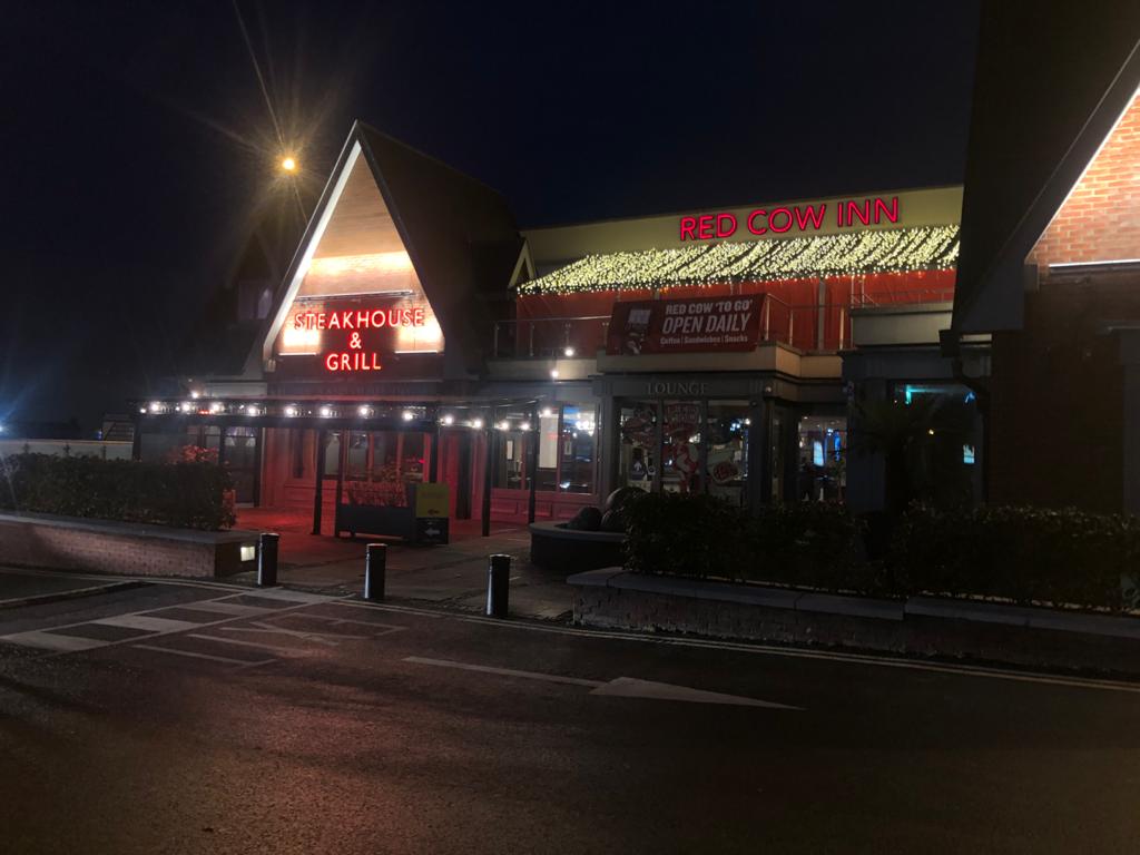 RedCowInnD22's tweet photo. We're proud to be part of #KEEPTHELIGHTSON which will see pubs across Ireland, coming together to switch on their Christmas lights this Fri Nov 20 at 5pm, highlighting our readiness for a safe reopening. @GuinnessIreland  #raisingthebar #redcowinn @LVADublinPubs https://t.co/zS3jnBXRIa