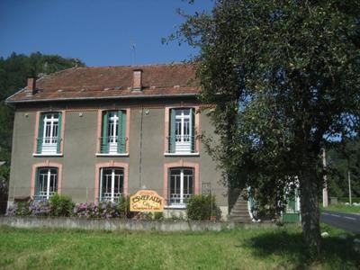 france_images's tweet photo. Maison Esmeralda a Guest house in the mountain village of #Biert
#France #travel #holidays https://t.co/CI0BGWcafL https://t.co/pEmbaa5ag8