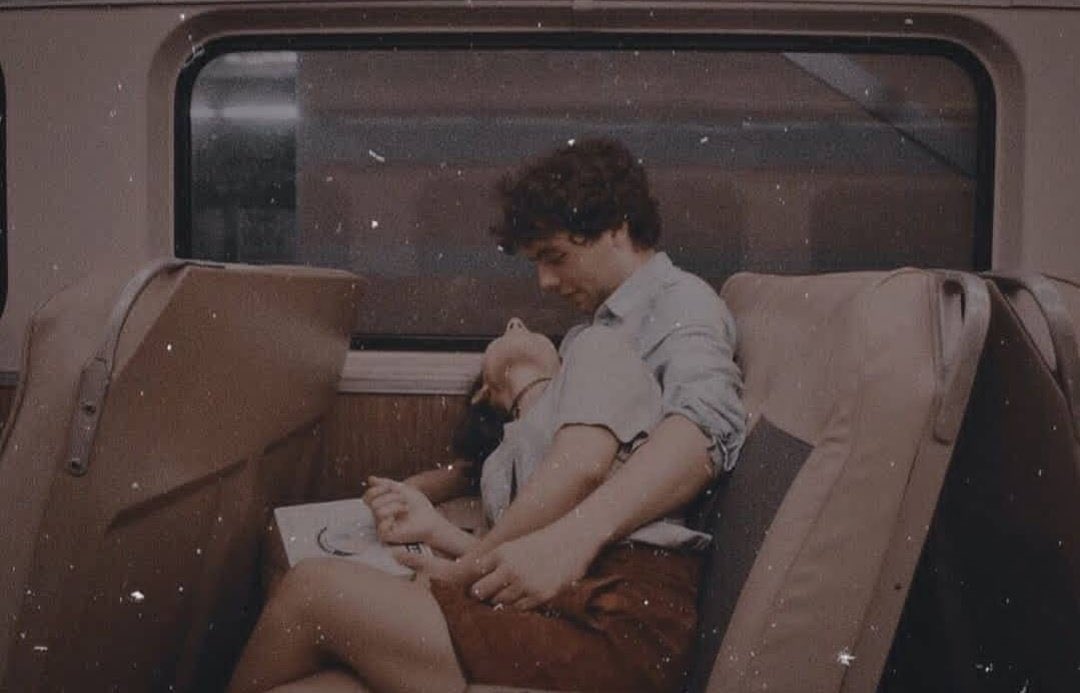 "وما الحُب إلا رزق فلا تستعجلوه ولا تتصنعوه."