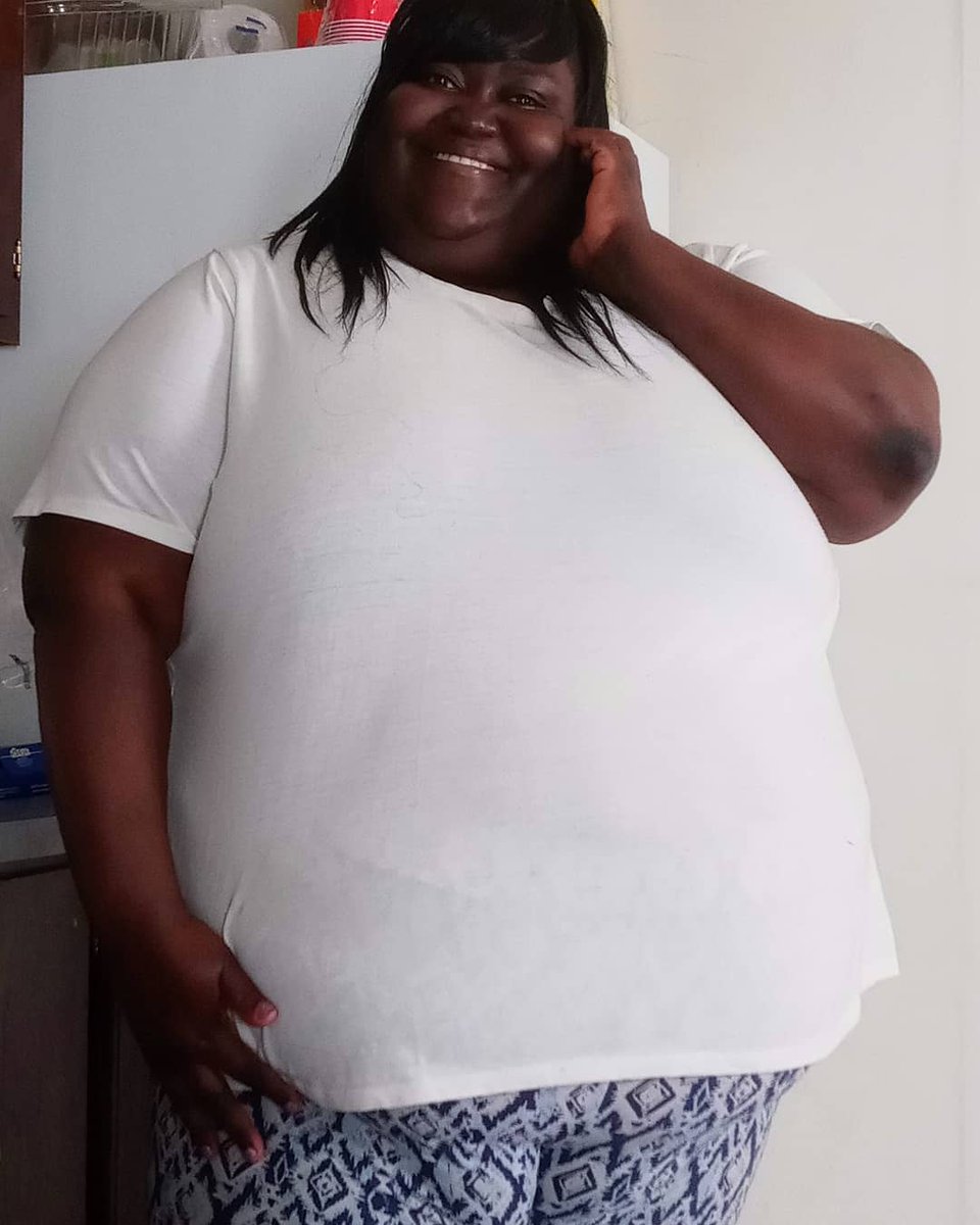 1974_phyllis's tweet photo. Its Friiiiiiiiiiiiiyaaaaaaaaay Babes.... I Loves You🖤🖤 #melanin #darkskin #fatgirl #phat #sexxii #queen #plussize #ssbbw #bbwplus #chockolate #smiles #fullbody 😍🥰😍 https://t.co/C9U8IefRmB