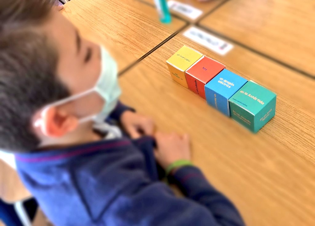 fecmips's tweet photo. ¡cuando nos asomamos en la clase de #terceroEP descubrimos que #Repasar con #Superletras es una pasada!
#RePasada de @tekmaneducation
#EsViernes #superletras #tercero #dalealmix https://t.co/XExwZdmJ4f