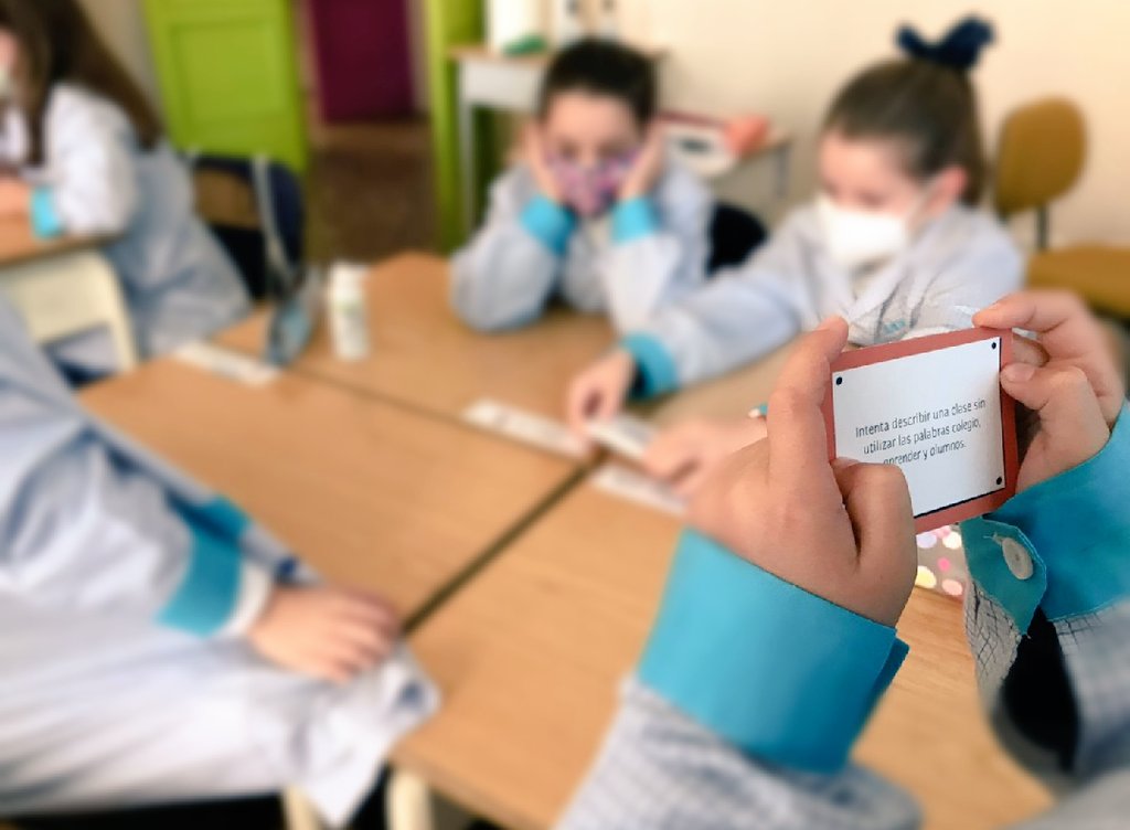 fecmips's tweet photo. ¡cuando nos asomamos en la clase de #terceroEP descubrimos que #Repasar con #Superletras es una pasada!
#RePasada de @tekmaneducation
#EsViernes #superletras #tercero #dalealmix https://t.co/XExwZdmJ4f