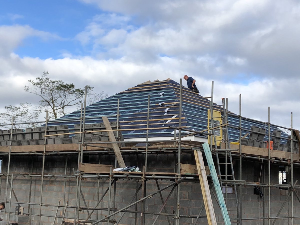 quantockpropltd's tweet image. Some good progress on 51b #watchet #newbuild
