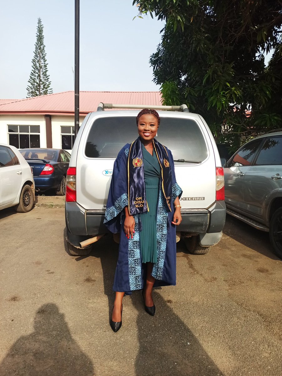 futurerichwoman's tweet photo. I was inducted into the medical and dental council today🥳. Dr Disu B.O (dental surgeon) https://t.co/sEGDrG94v9