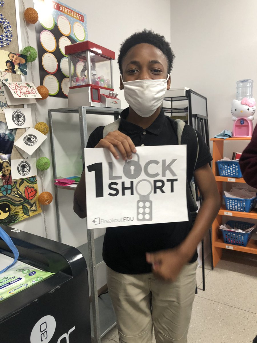 Mandy Starks tweet media