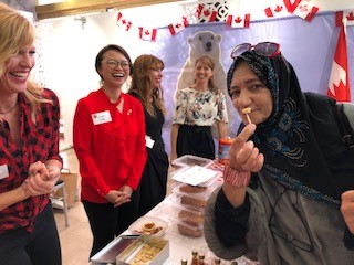 NellStewart's tweet photo. Mes premiers 4 mois au Maroc, non impactés par la #COVID19 (hamdullah!) ont été jalonnés de rencontres en personne avec des gens formidables dans plusieurs régions du pays : #SoussMassa, #MiddleAtlas, #Fez, #Zagora, #Ouazarzate #Marrakech & plus encore... 4/10 https://t.co/JgSu70P812