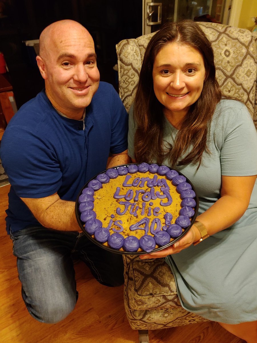 SharpSwiftSold's tweet image. A very important birthday happened recently 🥳

Here&apos;s to 40! Thank you guys for supporting me, my business, my family, and my passions. Here&apos;s to the best years! 

#SharpSwiftSold #LordyLordyLookWhos40 #FortyandFabulous