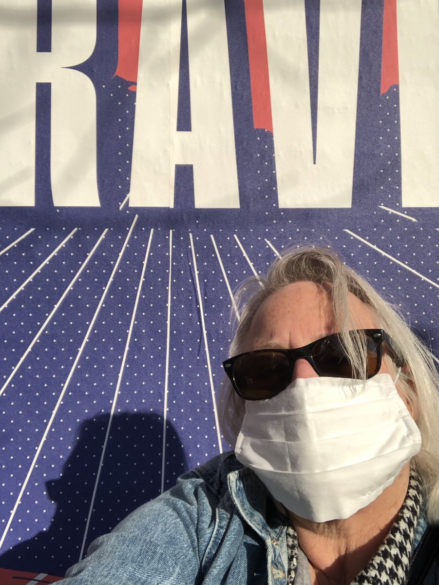 jodselow's tweet photo. Upstander banners in OTR @cincyhhc there are more throughout the city! Take a better selfie &amp; check them out. Be an Upstander! https://t.co/y3BVrG2hBb