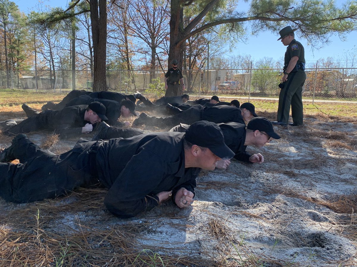 LEdpierpont's tweet photo. Every day in the basic police academy is a day at the beach. We are never short on motivation or a push towards perseverance. Do you have what it takes?@CCPDVa @CcpdRecruiting @CCPDACADEMY @ColJSKatz https://t.co/U81hdfih7w