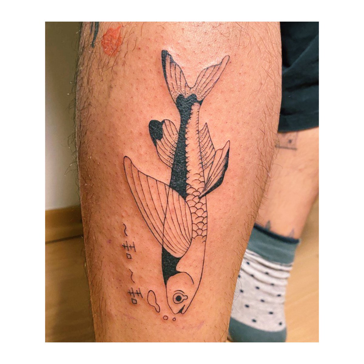 Flying fish tattoo for bf (again ?)? 