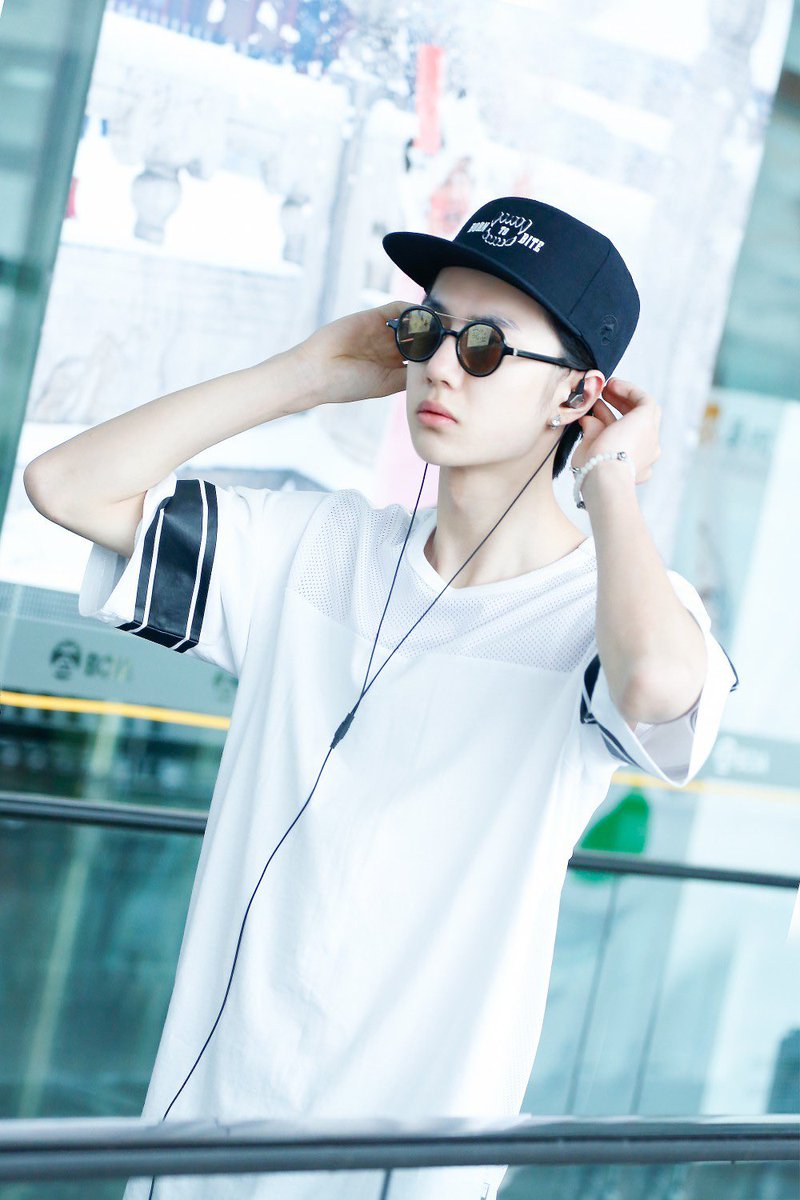 Yibo and his wired earphones throughout the years(and his precious fashion style)