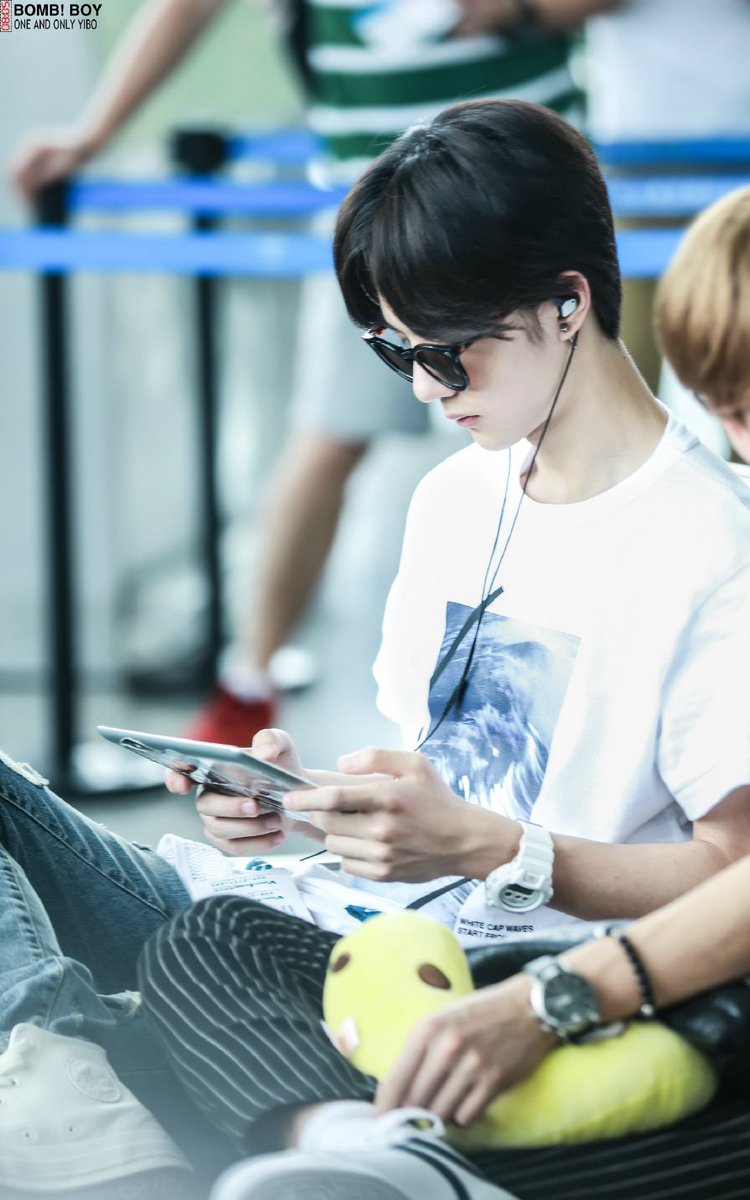 Yibo and his wired earphones throughout the years(and his precious fashion style)