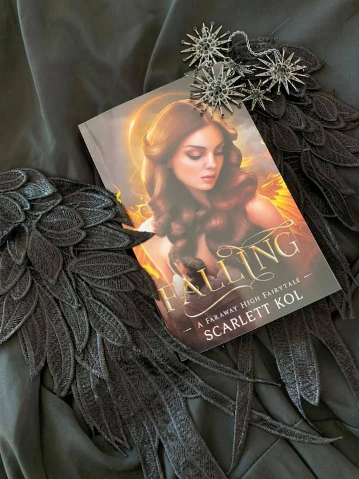 "An angel without wings. A football player fighting his own demons. A love that might save them both. Check out the first instalment of the Faraway High Fairytale Series with FALLING, a heavenly retelling of The Little Mermaid.
Available now 
#book #bookworm #ya  @scarlettkol