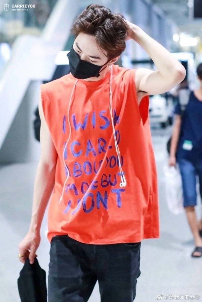 Yibo and his wired earphones throughout the years(and his precious fashion style)