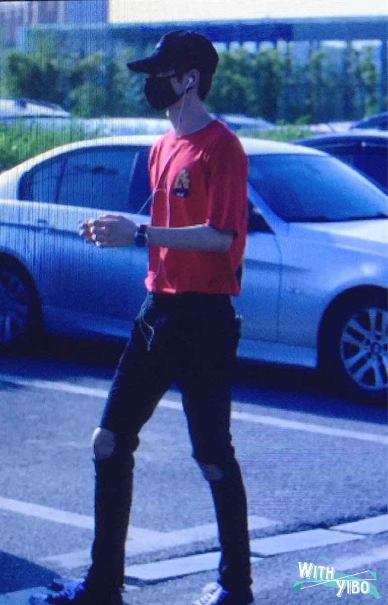 Yibo and his wired earphones throughout the years(and his precious fashion style)