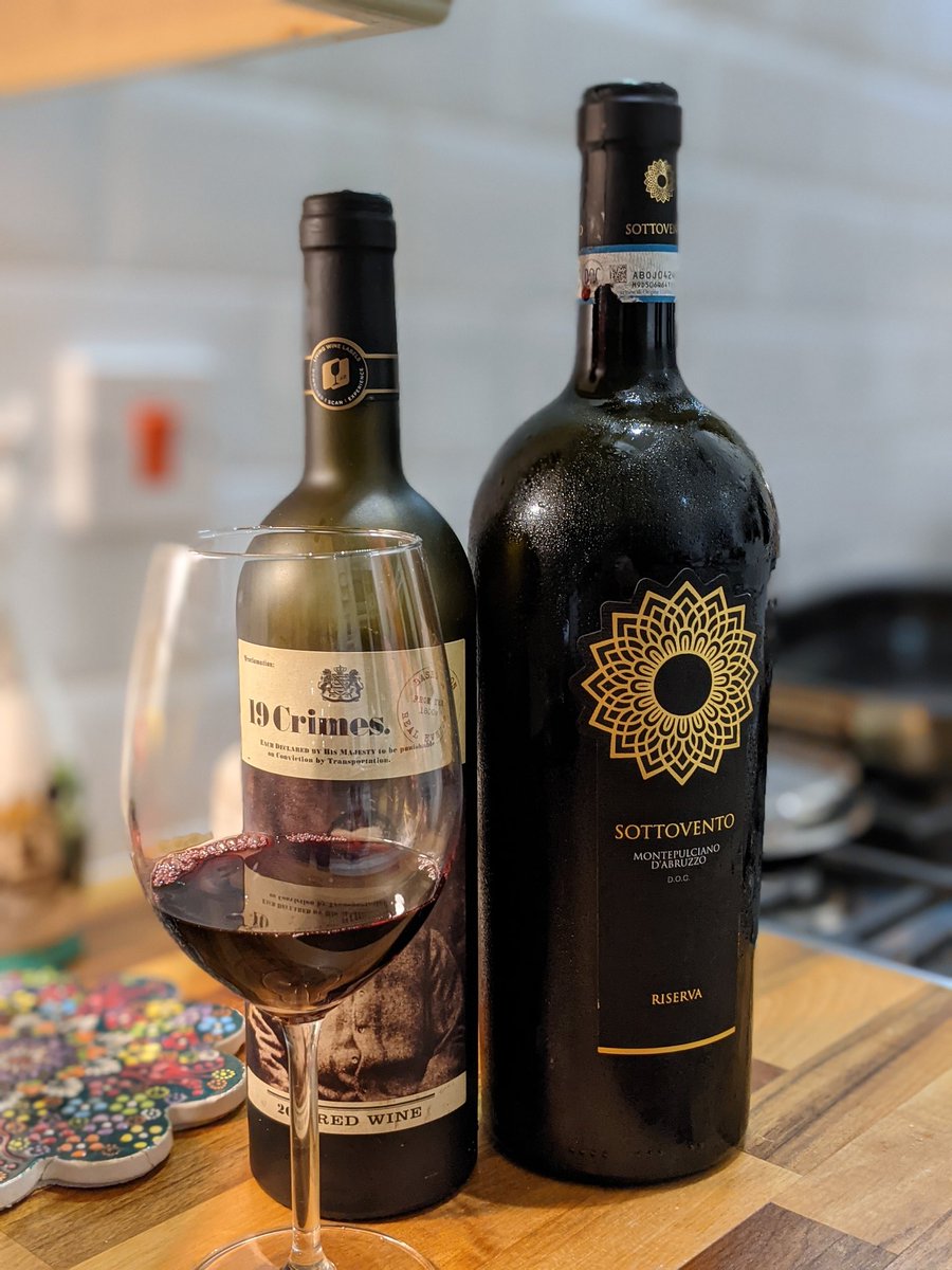 davidjteague's tweet photo. Is a Magnum of @NakedWines #Sottovento Montepulchiano d'Abruzzo too much for a Friday night? https://t.co/CaTXgOcLXs