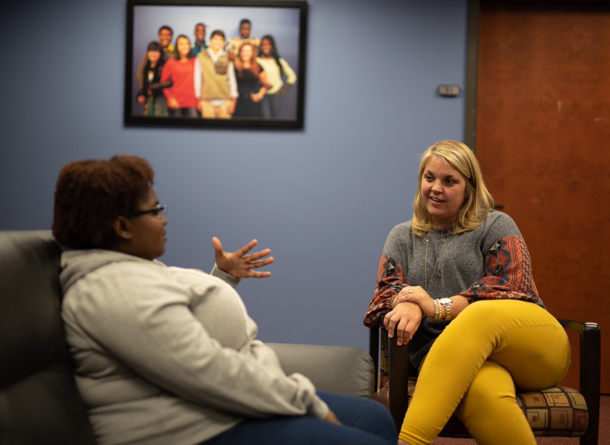 Thank you @myUWCC and Foundation For The Carolinas for supporting @GenNation work to develop a new generation of civic leaders across Charlotte-Mecklenburg! 🙌🏽