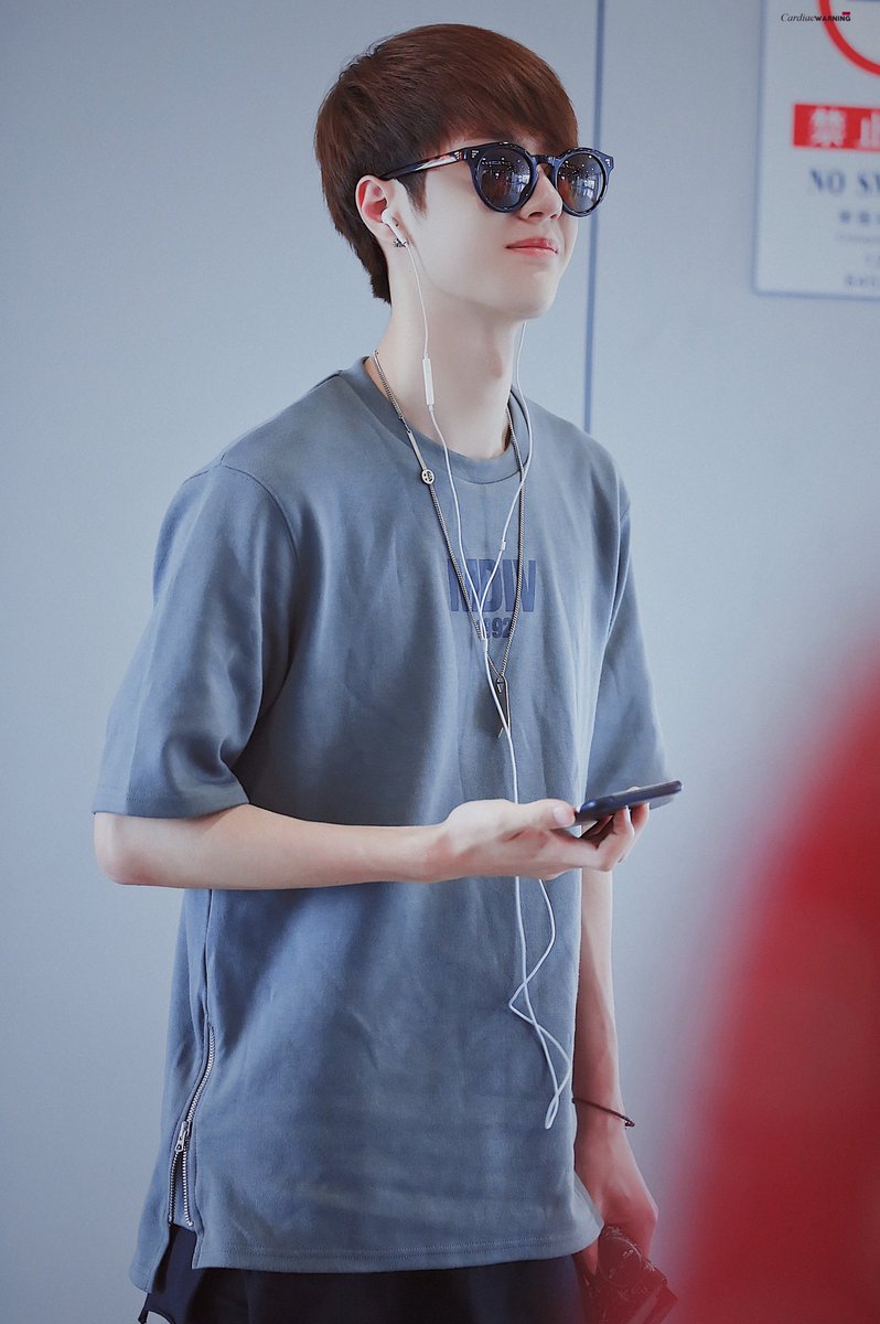 Yibo and his wired earphones throughout the years(and his precious fashion style)