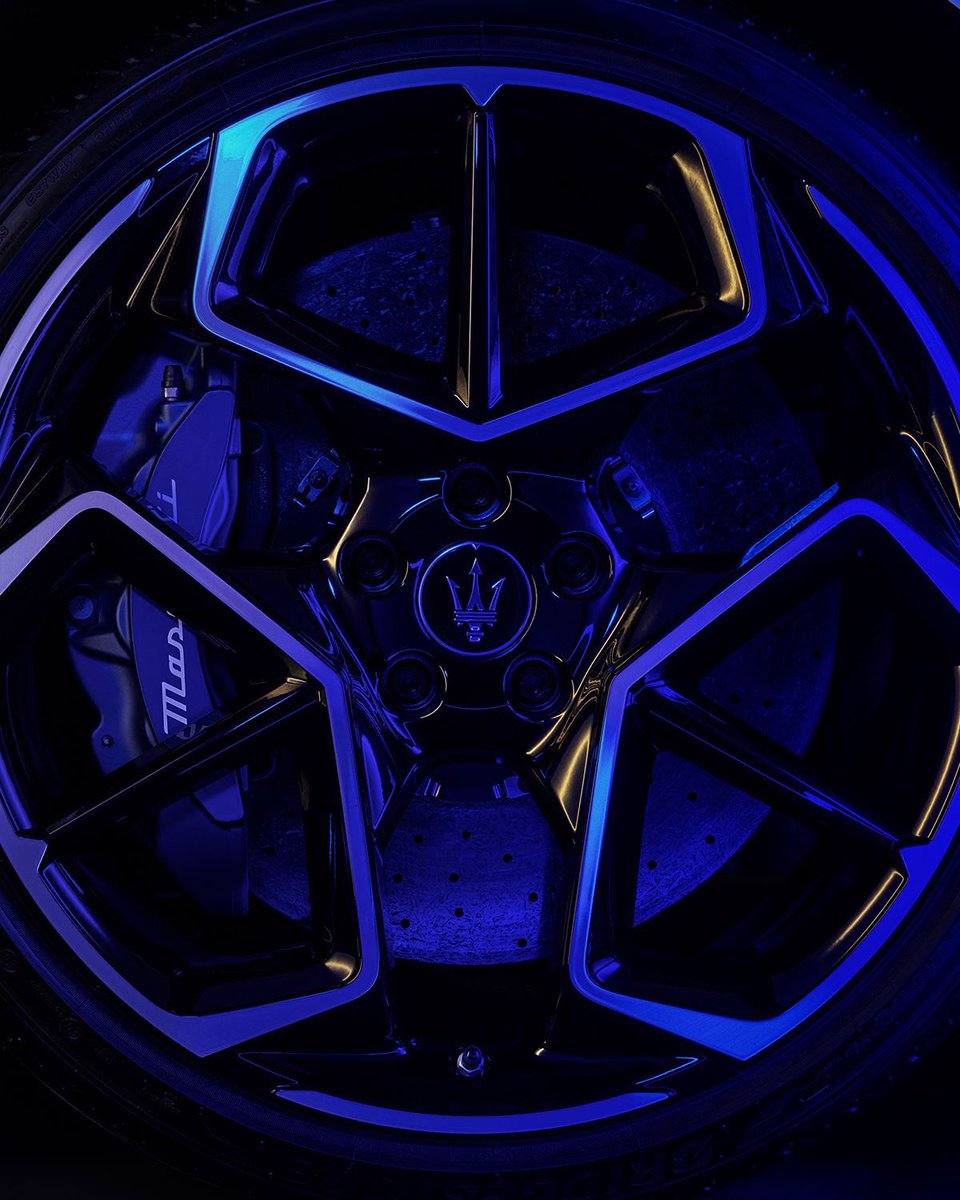 officialenzari's tweet photo. ❗️News Roundup at Enzari 👉 https://t.co/M762sTWA4J 👈 👀❗️
#cars #news #enzari #autos #italy #motorsport #italiancars 🇮🇹 #maserati #alfaromeo #aznom https://t.co/JBMAanTs5n