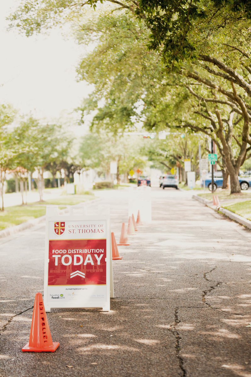 stthomashouston's tweet photo. Happy #Spirit Friday! 🦁❤️

TODAY is our Food Distribution event❗️

Come out to Yoakum Blvd. to receive food directly to your vehicle from 4 p.m. to 6 p.m. ‼️ https://t.co/doYYDTuFju
