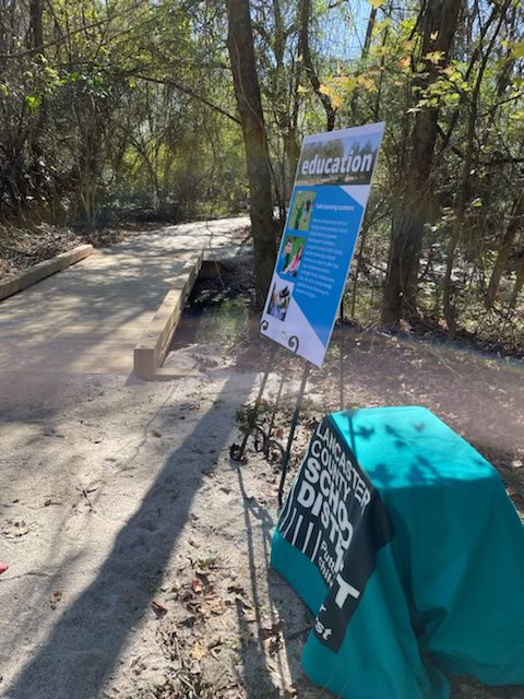 lcsdLCSLA's tweet photo. #rmsLibrarian representing LCSD ⁦@lpgreenway⁩ Grand Opening. Excited for the new outdoor educational opportunities! #lcsdLCSLA https://t.co/PqWasW1SpA
