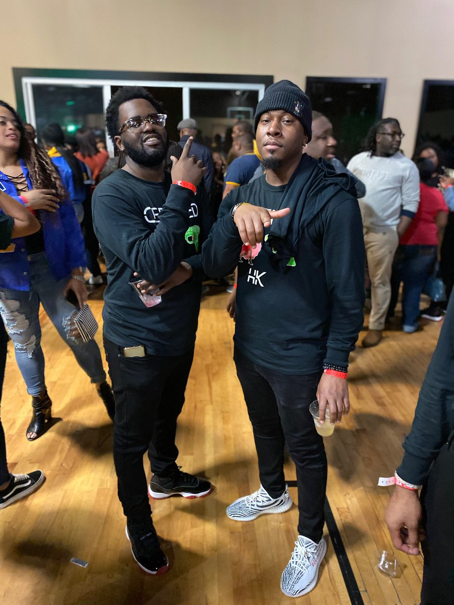 whosjaybrick's tweet photo. Me and my LB @AskForMalik turned 5 Today! #OnlyAFewAreSelected #NeverDieWondering #BIGHK #FALL15 🔱🤟🏾 https://t.co/snW63QzmEQ