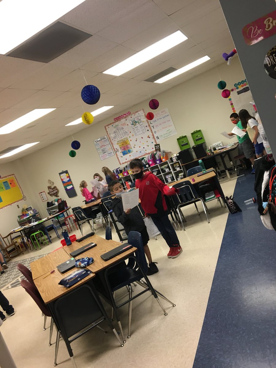 TylerBehrens's tweet photo. Thanksgiving mad libs is the best kind of laughter and parts of speech review we need today!@leselementary https://t.co/iZsr3zLnBX