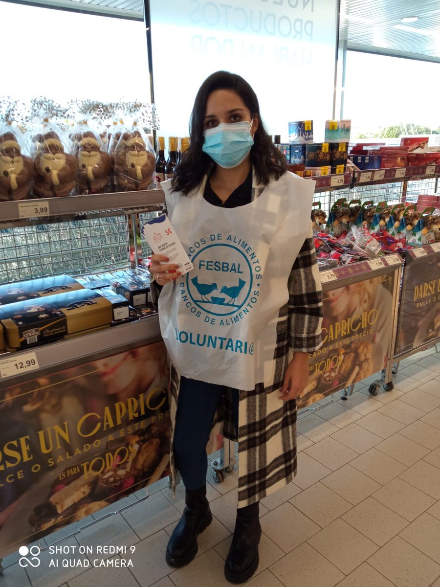 👉🏽 ¡Hoy nuestra Hermandad realiza una labor solidaria muy importante, colabora con el banco de alimentos en esta recogida de alimentos! 💪🏽💪🏽💪🏽

En estos momentos las labores de caridad como esta son esenciales.. ¡COLABORA! 

#HermandaRociodeLebrija #Bancodealimentos #Voluntarios