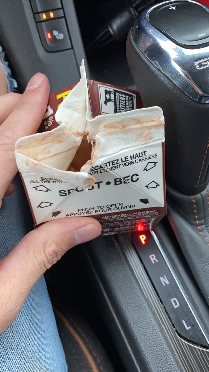 SgtFawkhead's tweet photo. @agropur yall gotta do something about these small farmers chocolate milks, I remember when I worked for you guys they were easier to open and I’ve had trouble with the last 5 I bought https://t.co/fS7gpWqwKk