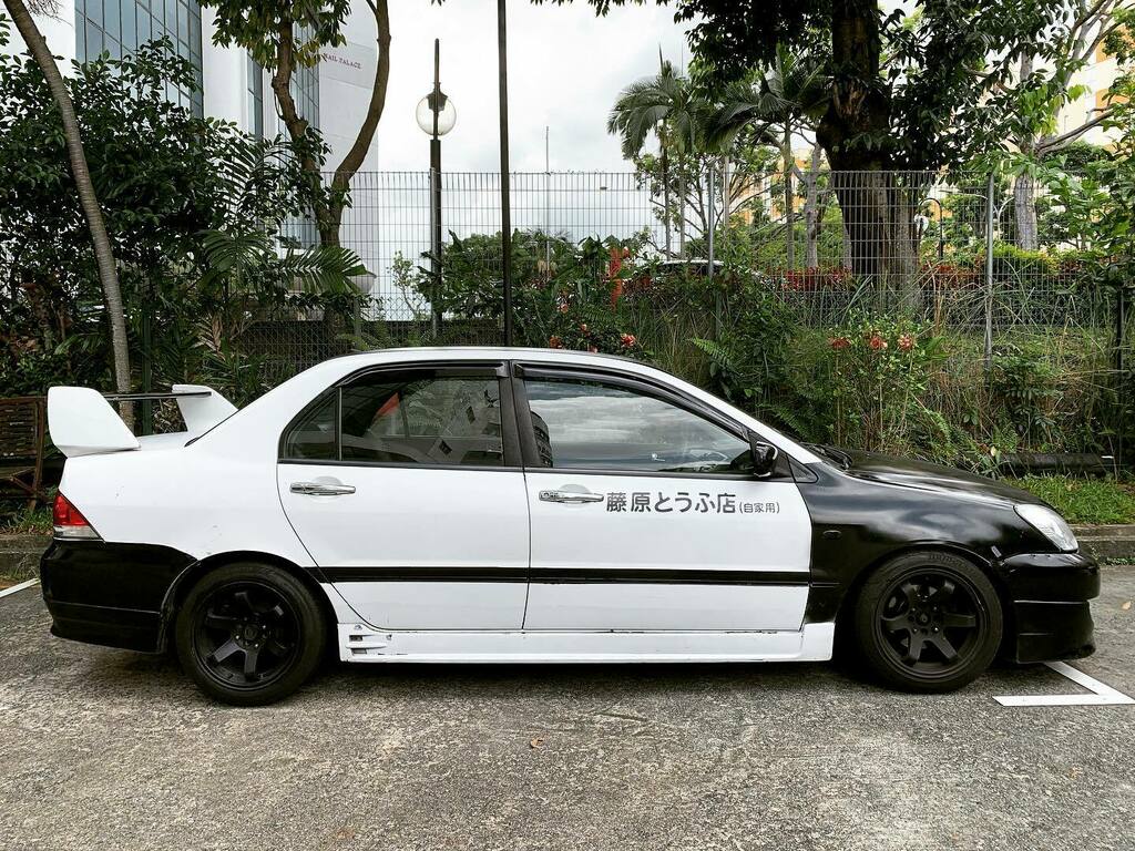 turtleism's tweet image. pirated toufu car, so is a... taukee car? instagr.am/p/CH0nWyvHEzn/