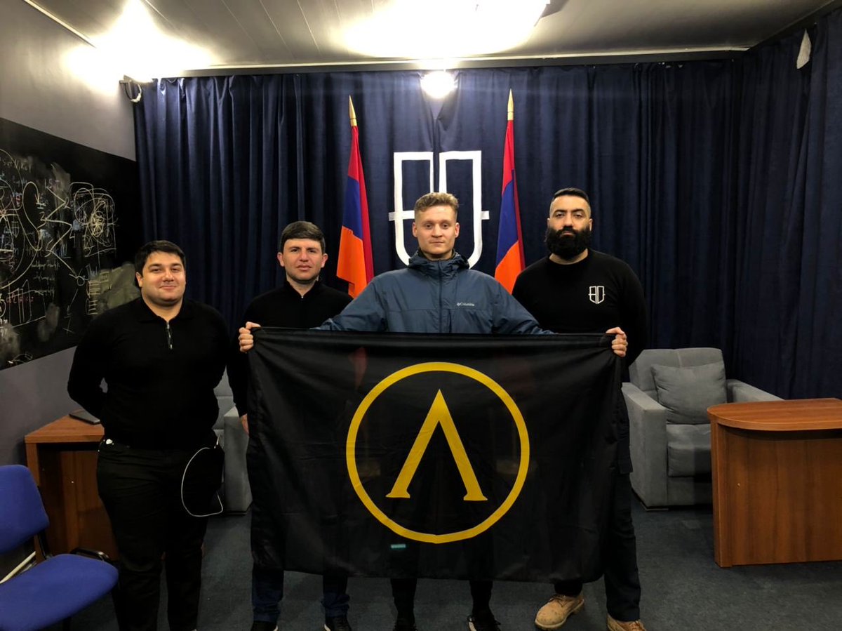 RhosMarsson's tweet photo. Представители радикальной пророссийской оппозиции из организации Адеквад. https://t.co/DUXeNaOx6J