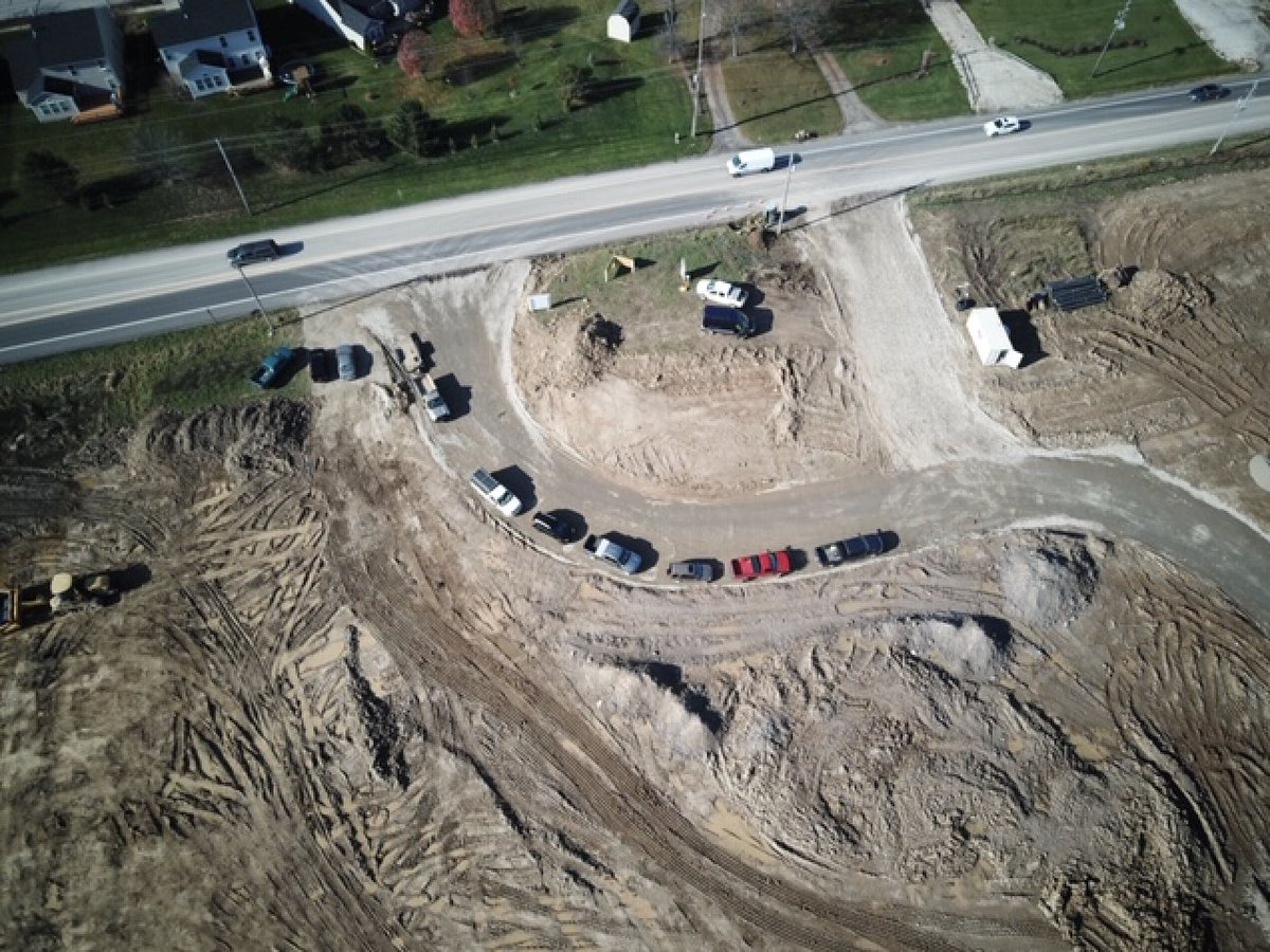 Updated site photos for Geis Constructions 434,000 SF warehouse project in Streetsboro, Ohio, with foundations and paving of truck docks underway!