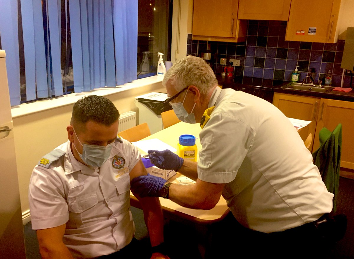 TallaghtAmbo's tweet photo. The #FluFighters were live in Tallaght station today. 
This peer vaccination program makes it’s easy for staff to avail of vaccines. This helps protect staff and our patients from the flu. #FluShot #COVID19 https://t.co/hYaYrgoOaB