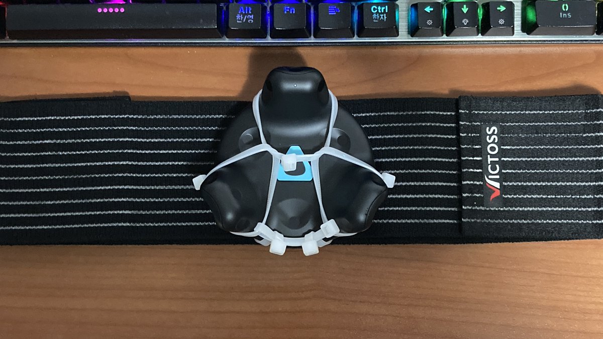 DIY tracker straps: Easy, cheap and comfortable : r/VRchat