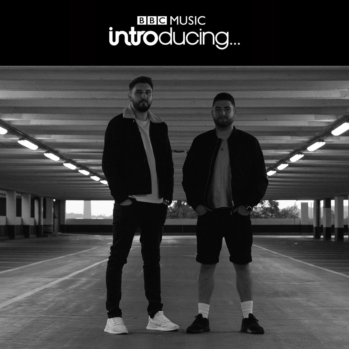 MiddleGround tweet media